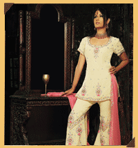 About India Sari Palace Inc